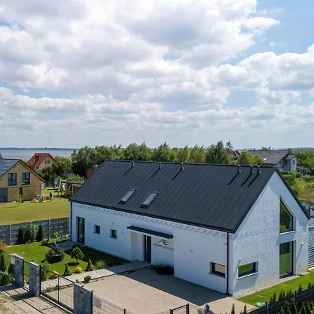 Villa Przystan Baltic - Luxury House Sauna & Jacuzzi