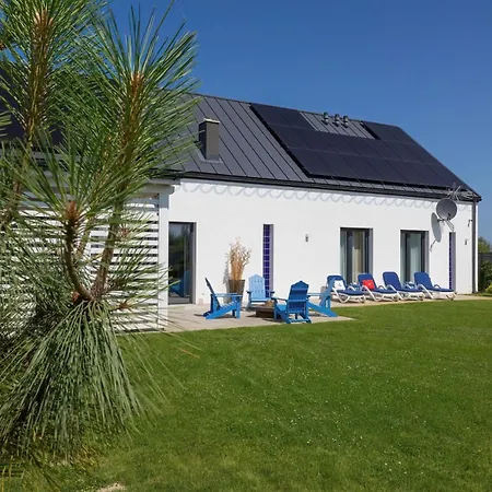 Villa Przystan Baltic - Luxury House Sauna & Jacuzzi