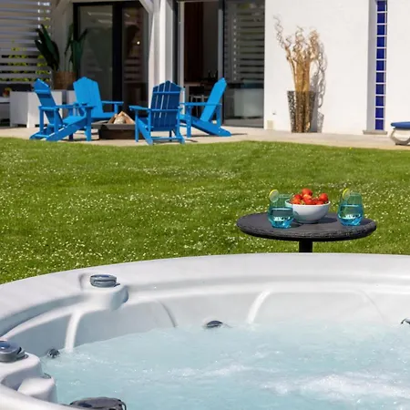 Βίλα Przystan Baltic - Luxury House Sauna & Jacuzzi Zastan