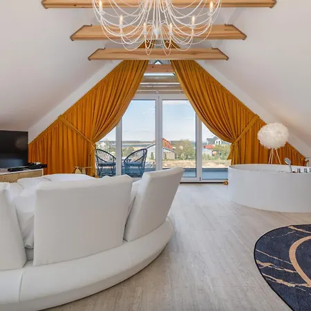 Przystan Baltic - Luxury House Sauna & Jacuzzi Villa *