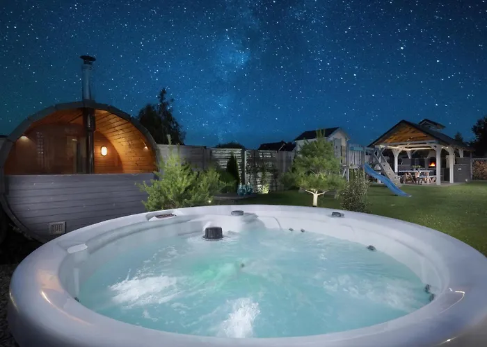 Przystan Baltic - Luxury House Sauna & Jacuzzi Villa *