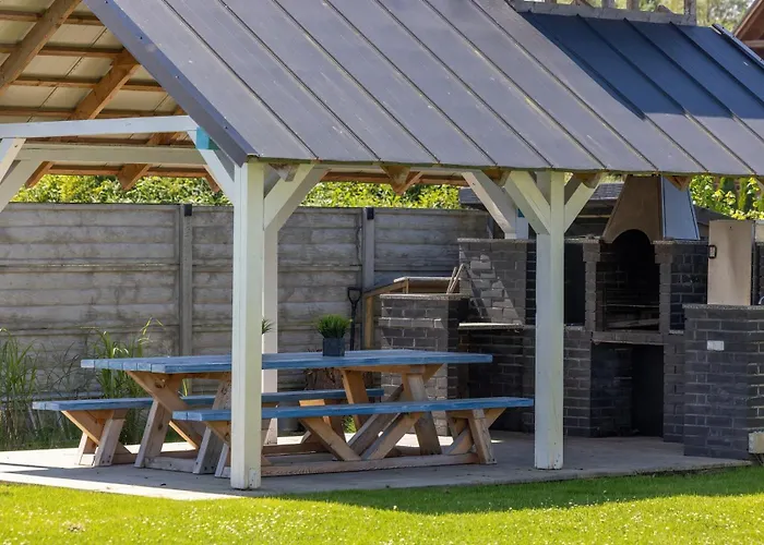 Villa Przystan Baltic - Luxury House Sauna & Jacuzzi *